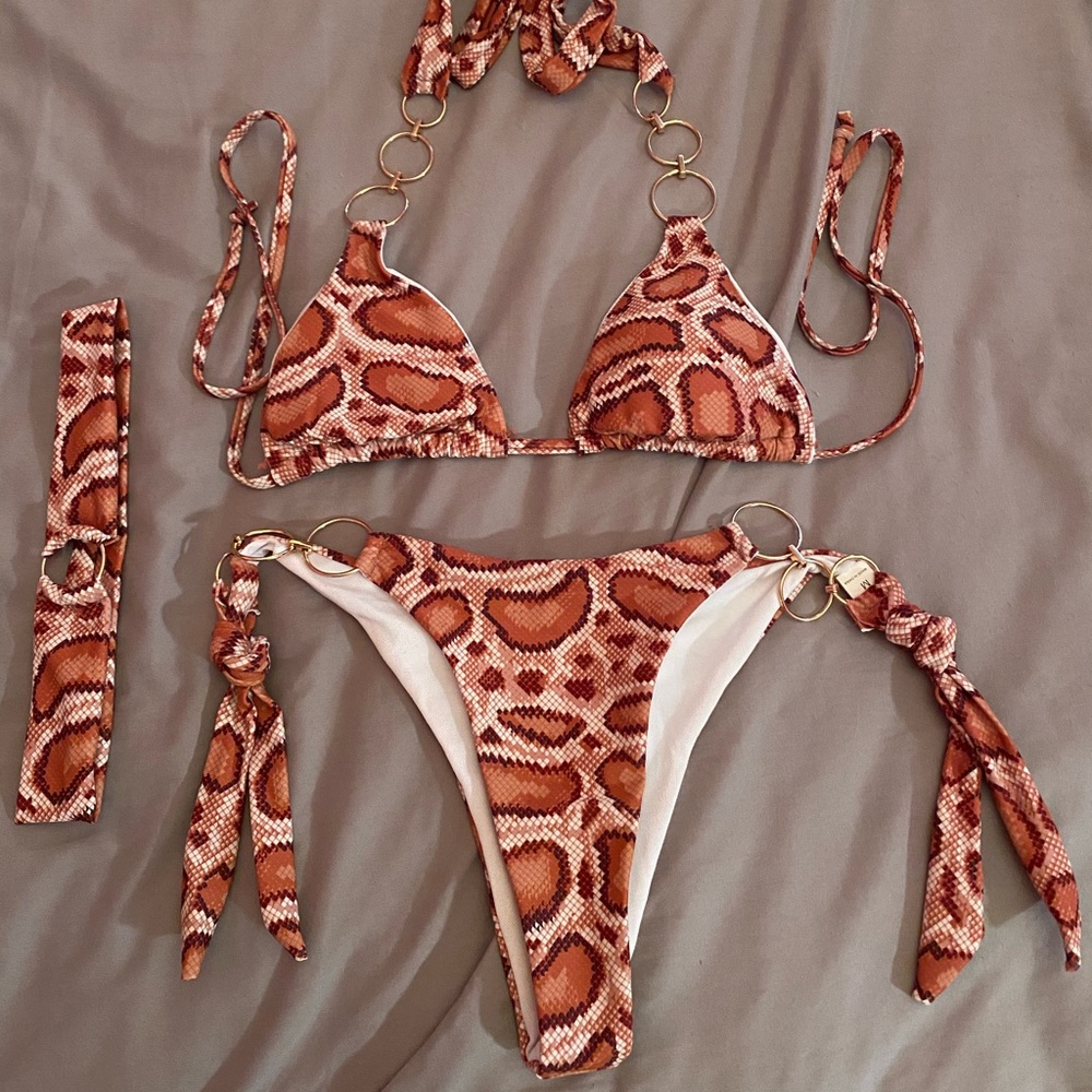 SNAKESKIN PRINT BIKINI